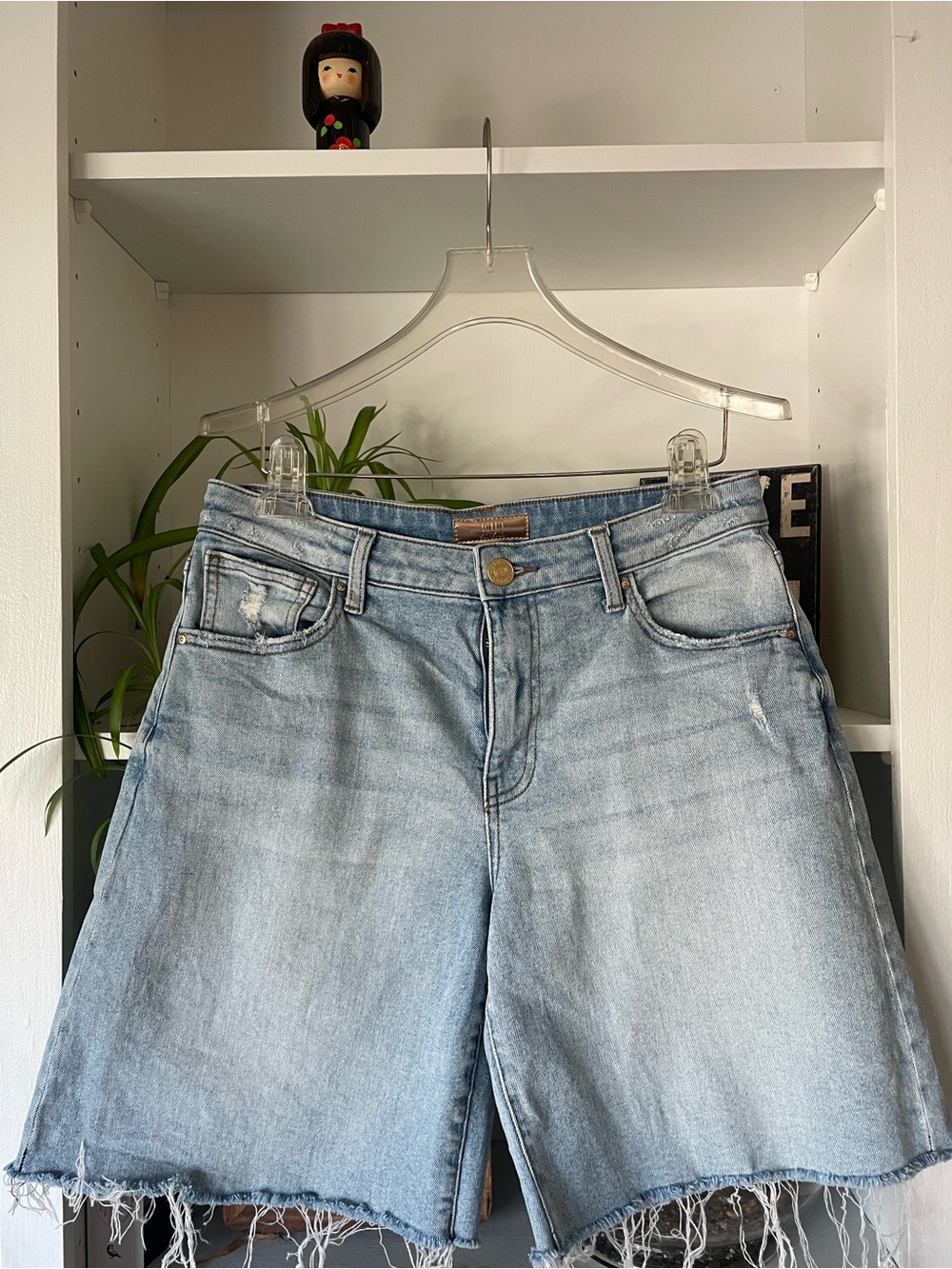 Kut from the Kloth Light Blue Frayed Hem Denim Shorts